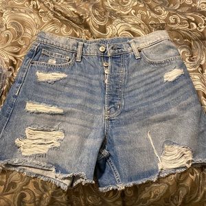 (Set of two pairs) Arizona distressed button fly shorts